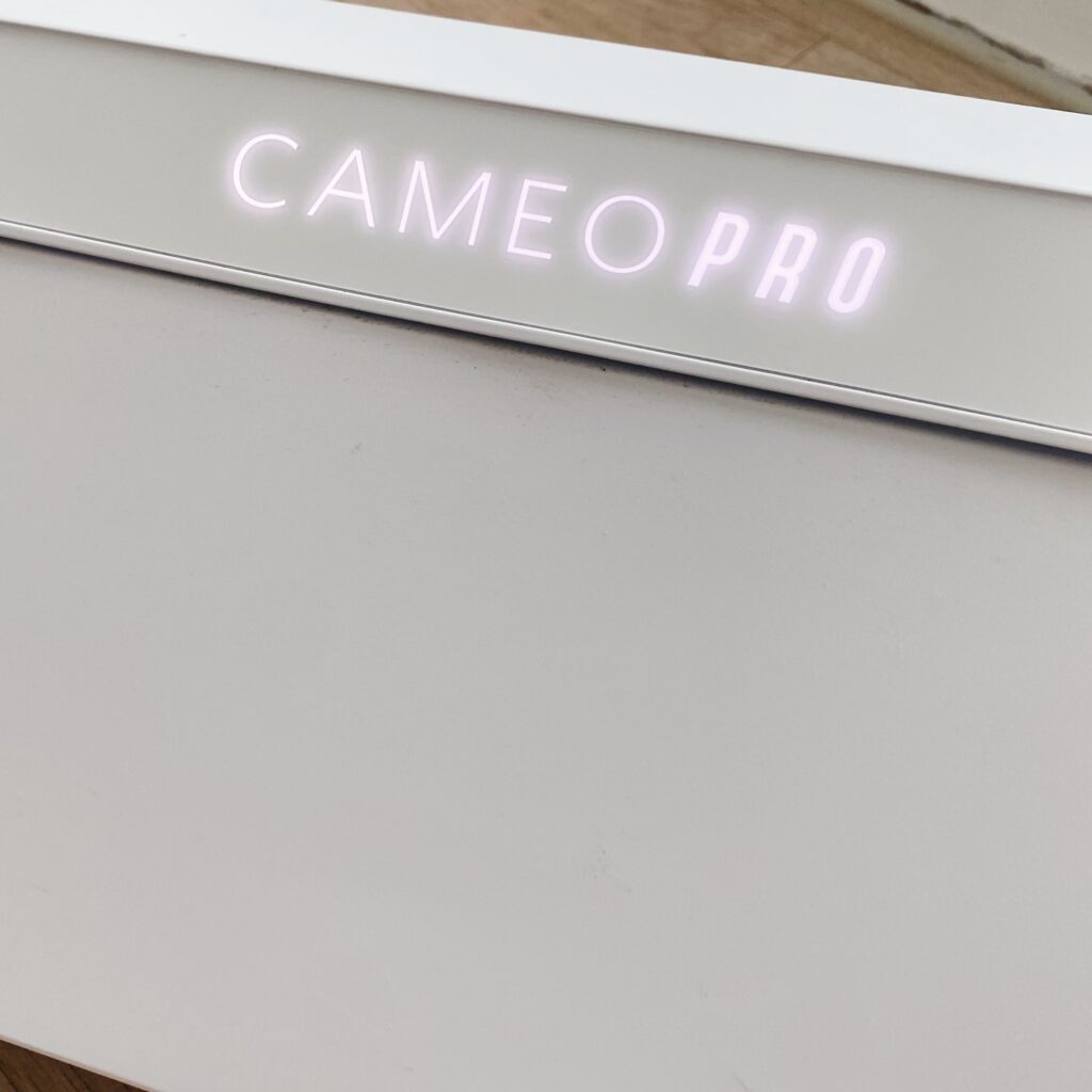 Auxiliary Tools for Paper Flower Art : cutting machines - Silhouette